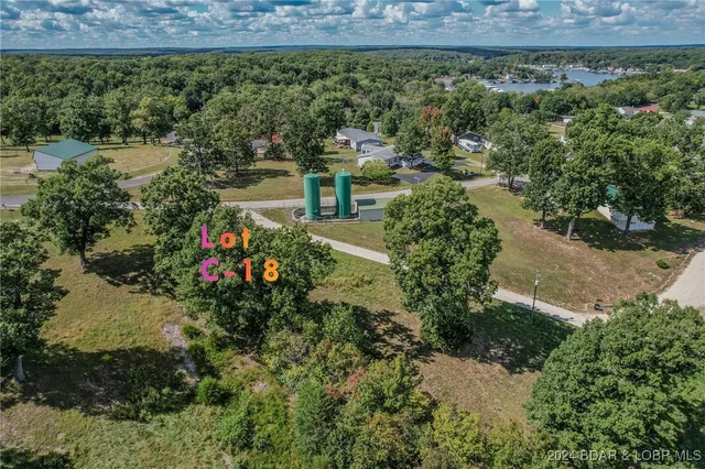 Primary bedroom — LOT C-18 Gladstone Cove Road Gravois Mills Missouri real estate