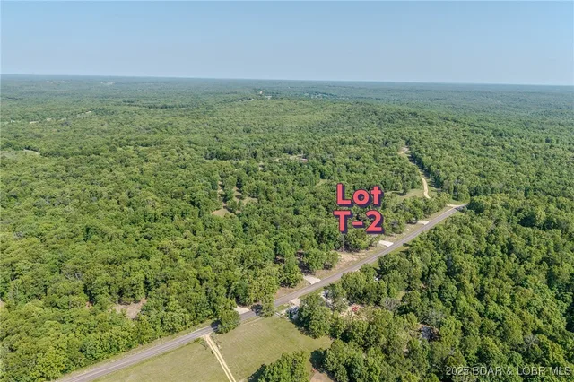 Front exterior — LOT T-2 Ivy Bend Road Stover Missouri real estate