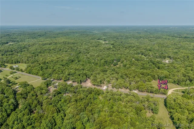 Front exterior — LOT T-4 Ivy Bend Road Stover Missouri real estate
