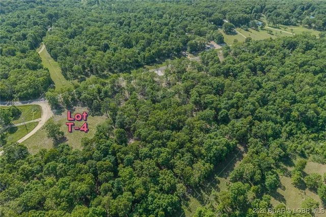 Primary bedroom — LOT T-4 Ivy Bend Road Stover Missouri real estate