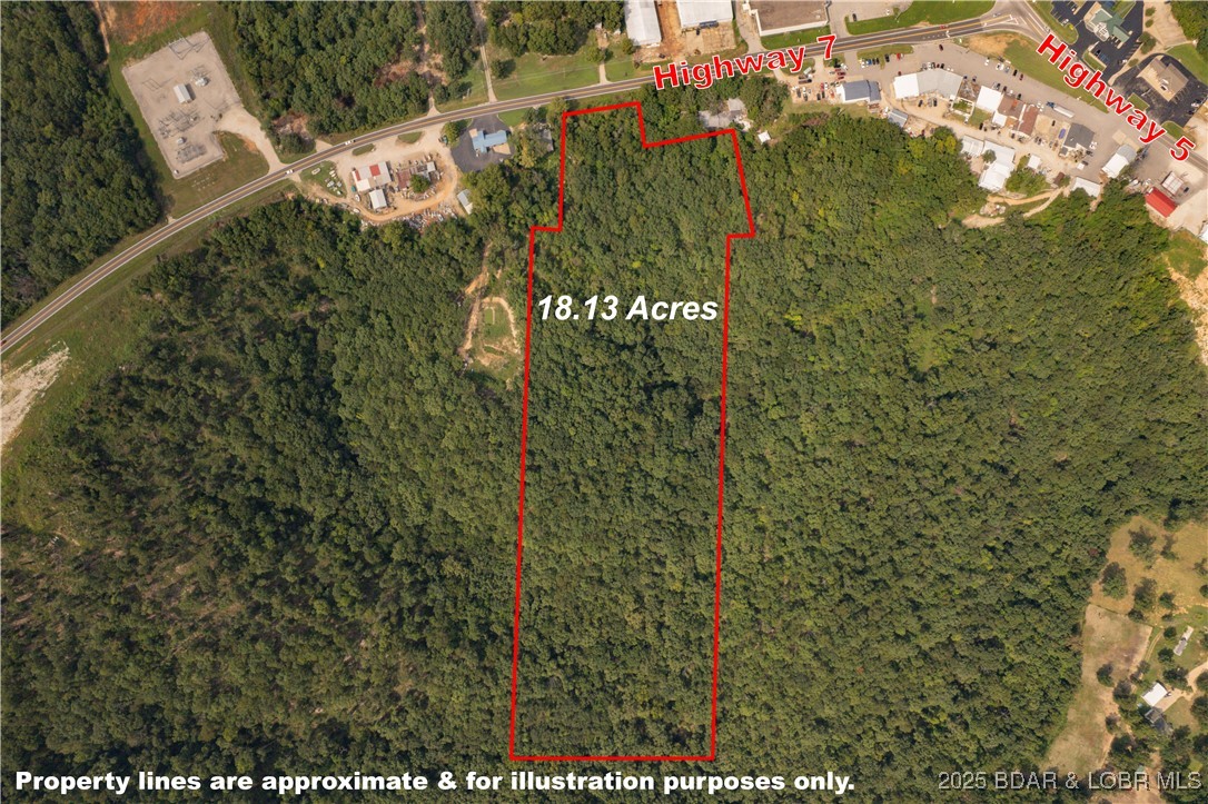 18.13 Acres N. State Highway 7 Camdenton Missouri home for sale listed at $89,000