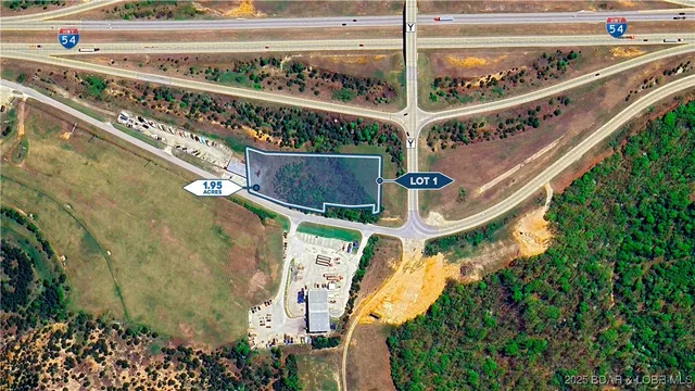 Primary bedroom — Lot 1 Y Road Linn Creek Missouri real estate