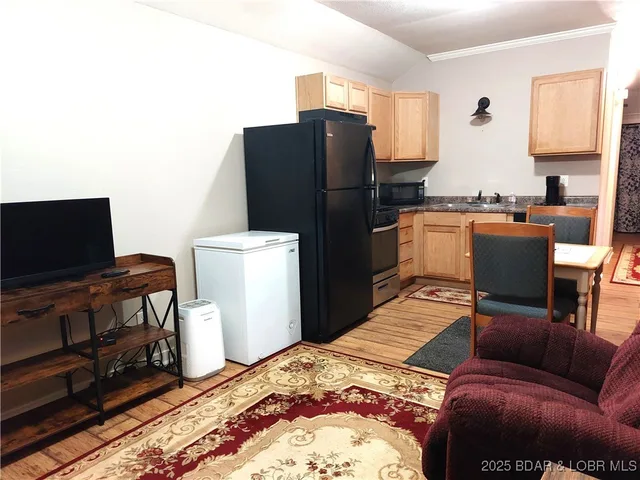 Kitchen — 34246 Rabbit Run Stover Missouri real estate