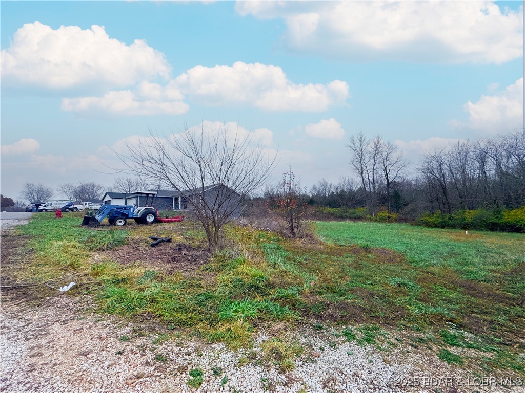 Lot 5 W Bourbon Street Eldon Missouri home for sale listed at $32,500