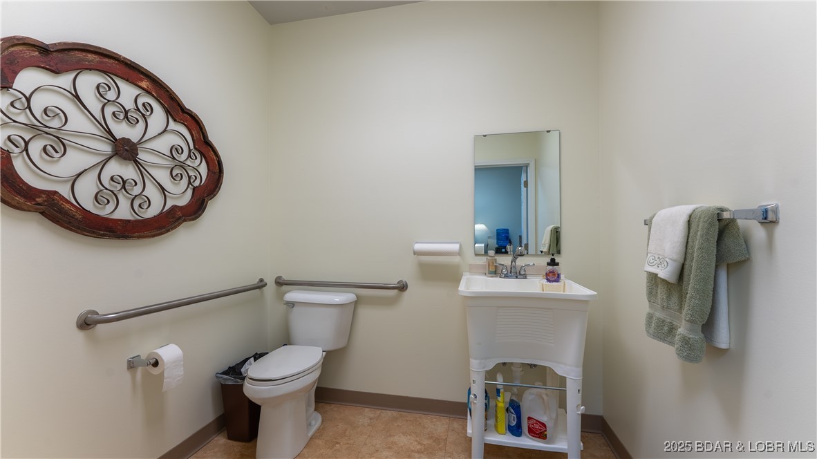 Photo 13