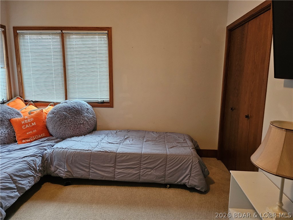 Photo 51