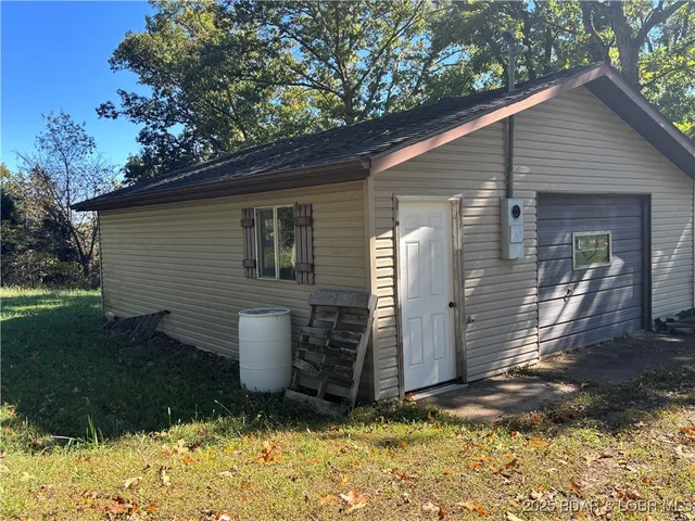 Primary bedroom — TBD Fairground Road Laurie Missouri real estate
