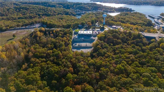 Front exterior — Bagnell Dam Boulevard Lake Ozark Missouri real estate