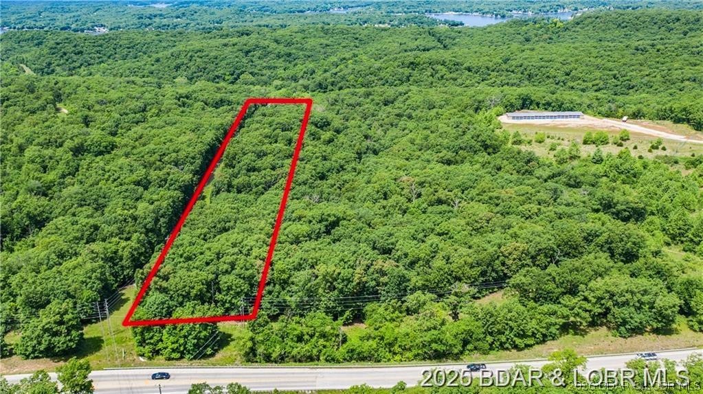 Lot 19 Highway 5 Sunrise Beach Missouri home for sale listed at $99,900