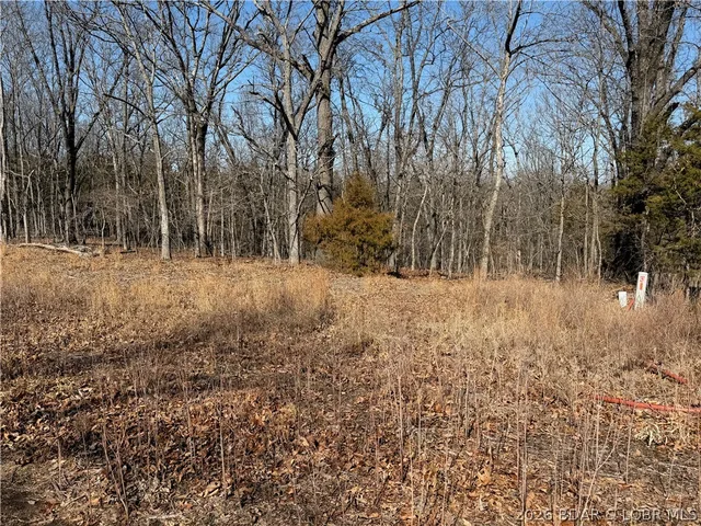 Front exterior — Lot 1079 Shawnee Bend Road Porto Cima Missouri real estate