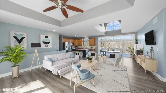 Kitchen — 201 Helinda Lane Four Seasons Missouri real estate
