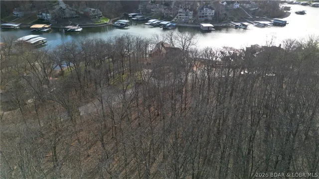 Primary bedroom — LOT #434 Grand View Drive Porto Cima Missouri real estate