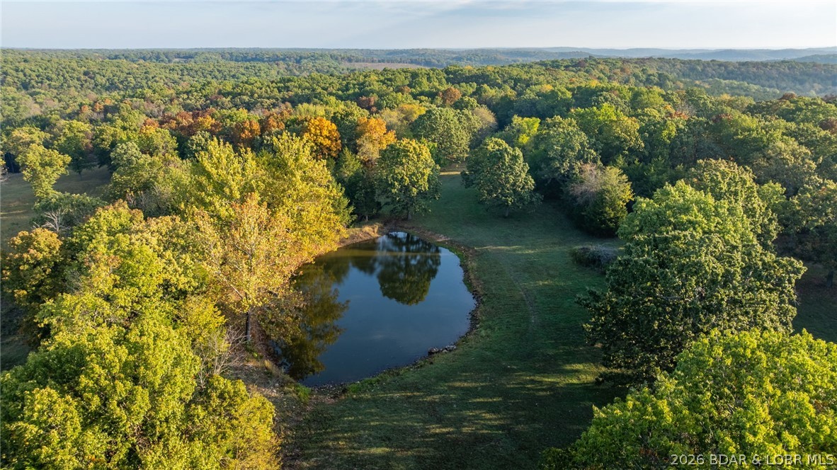 15887 County Rd 18, Quincy MO