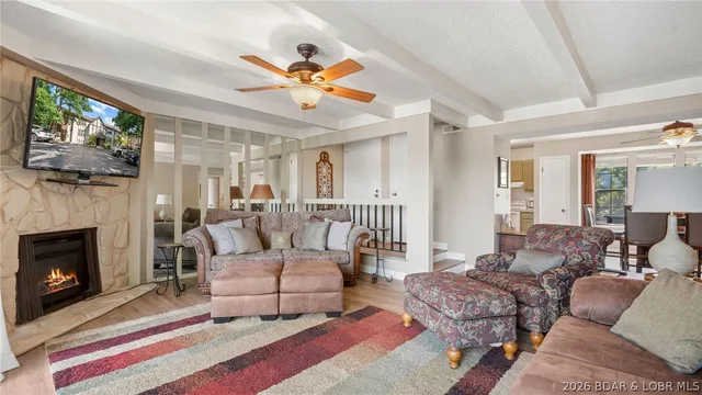 Primary bedroom — 117 Waters Edge Court Lake Ozark Missouri real estate