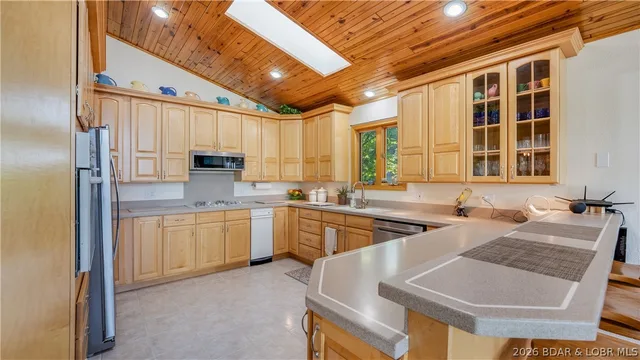 Kitchen — 169 Triple K Ranch Road Sunrise Beach Missouri real estate
