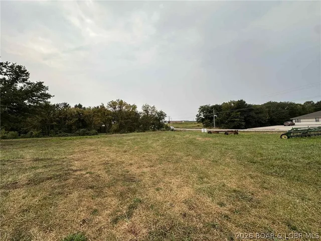 Front exterior — Wade Boulevard Tipton Missouri real estate