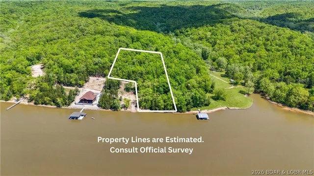 Living room — Lot #5 Marina Road Stover Missouri real estate