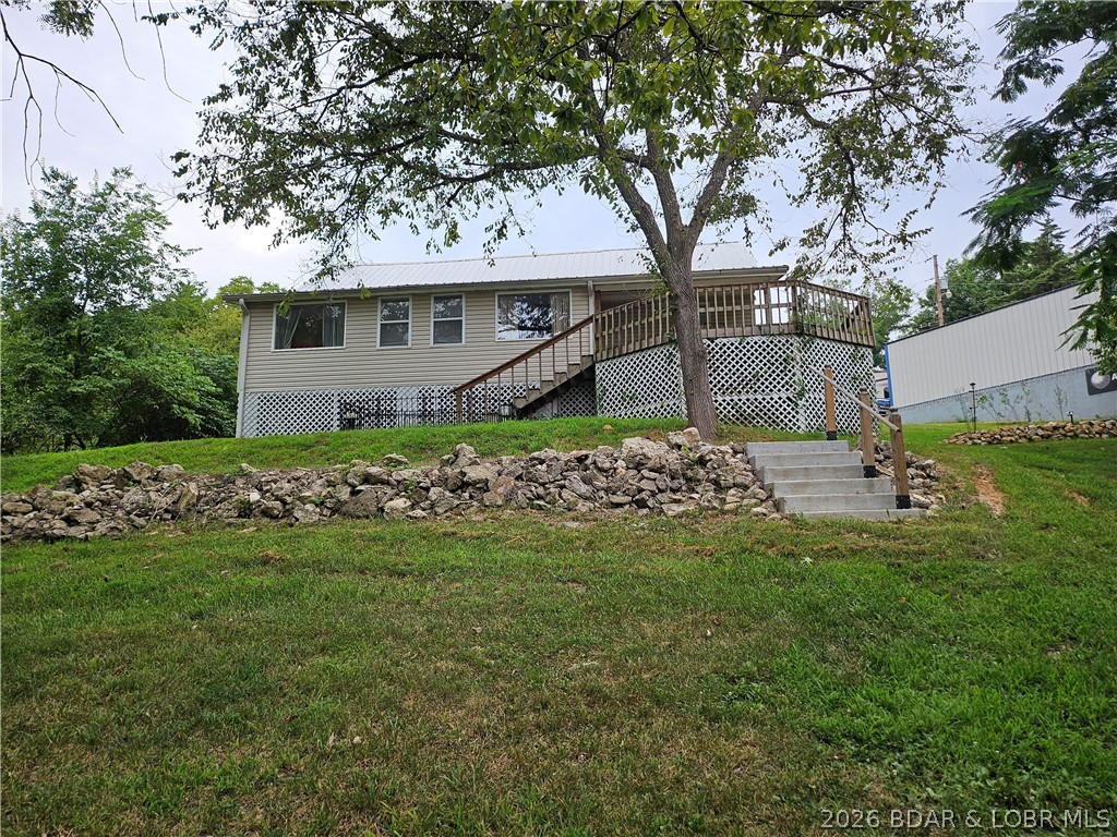 22 Launch Landing Edwards Missouri 4 bedroom 2 bathroom home for sale listed at $275,000