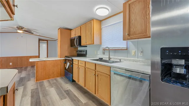 Kitchen — 13 Foothill Court Camdenton Missouri real estate