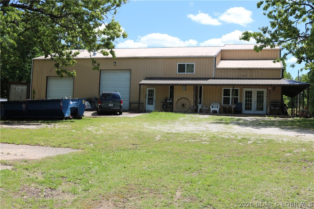 1202 Hwy O Laurie Missouri 3 bedroom 4 bathroom home for sale listed at $395,000