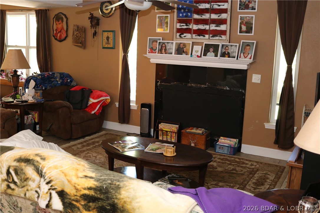 Photo 40