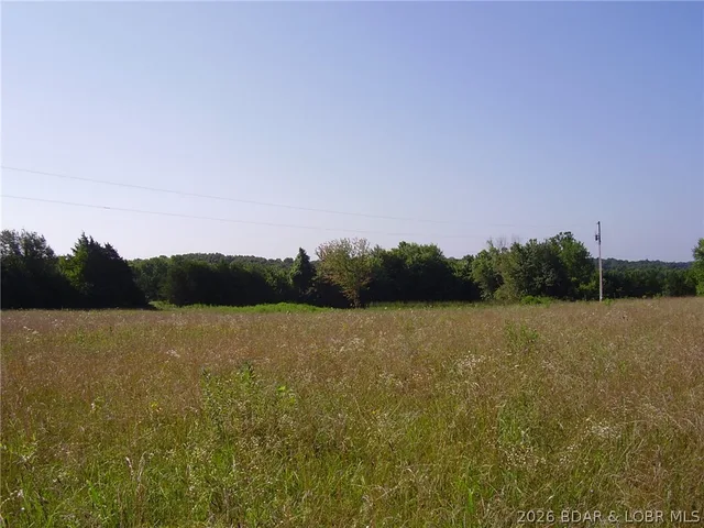 3525 S240th Road, Louisburg MO