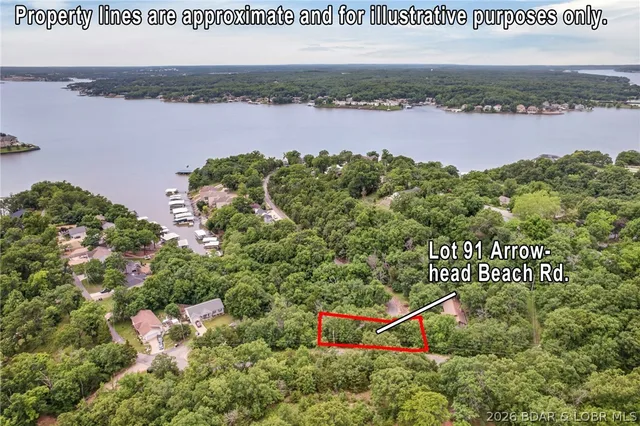 Primary bedroom — Lot 91 Arrowhead Beach Road Lake Ozark Missouri real estate