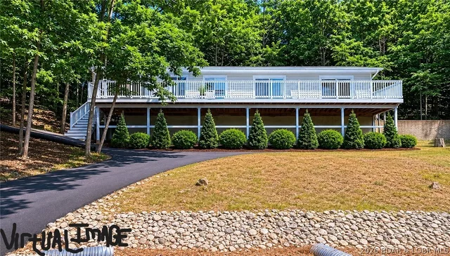 Front exterior — 1212 Sweetwater Drive Lake Ozark Missouri real estate