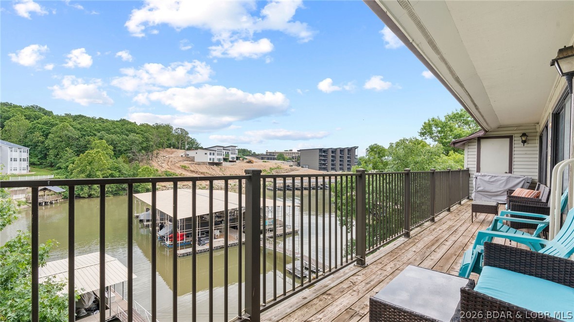87 Circle Edge Drive, Four Seasons MO