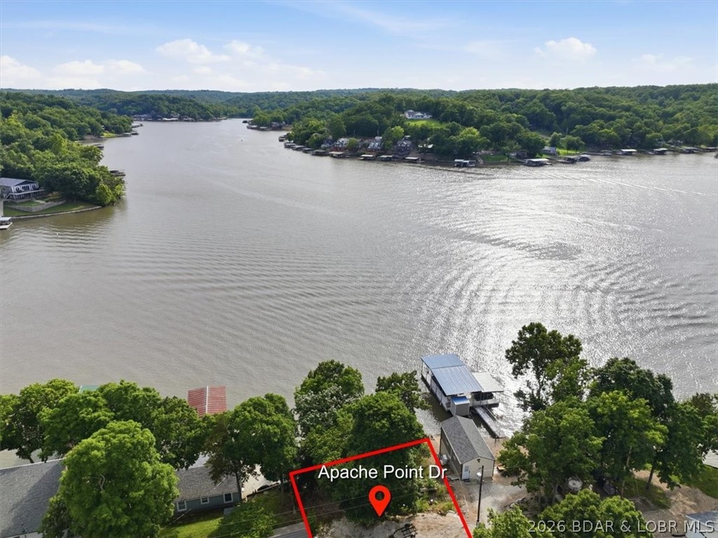 Apache Point Climax Springs Missouri home for sale listed at $100,000