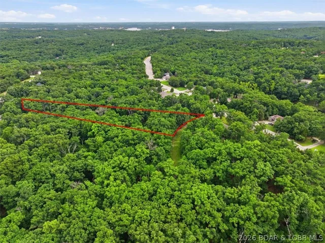 Primary bedroom — Lot 120 Cove Court Four Seasons Missouri real estate