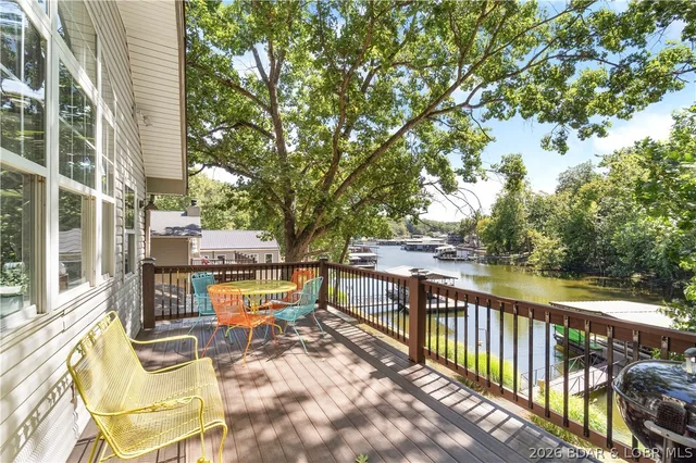 Front exterior — 94 Clara Lyn Woods Drive Lake Ozark Missouri real estate
