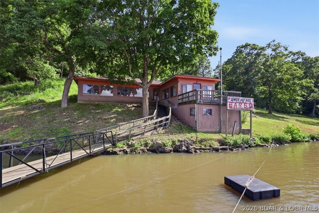 Photo 33