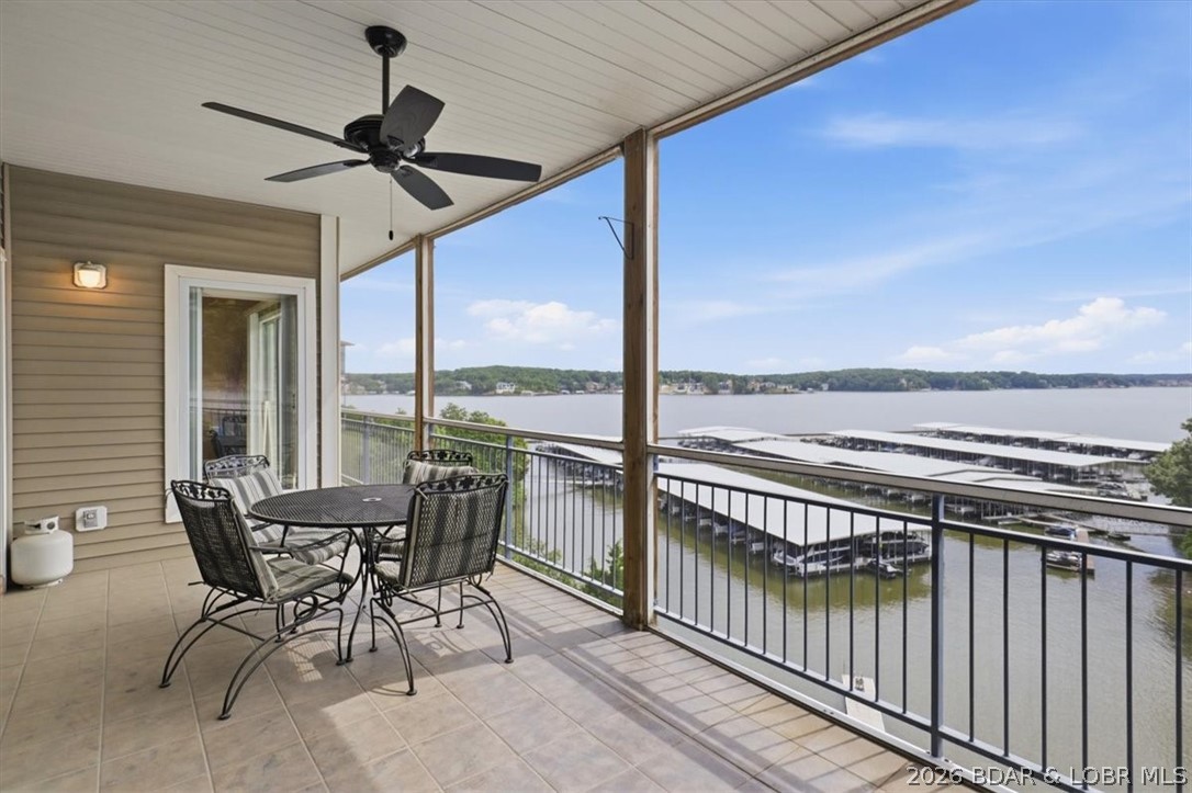 142 E Palisades Drive Lake Ozark Missouri 3 bedroom 3 bathroom home for sale listed at $389,900