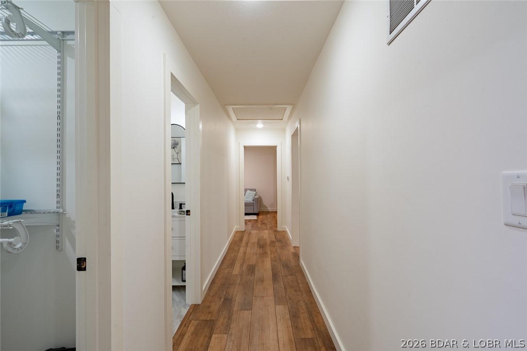 Photo 36