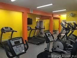 Photo 12