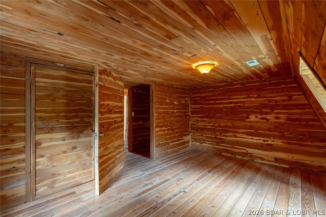 Photo 34