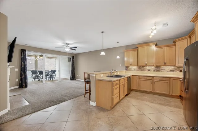 Kitchen — 186 Sunset Palms Drive Camdenton Missouri real estate