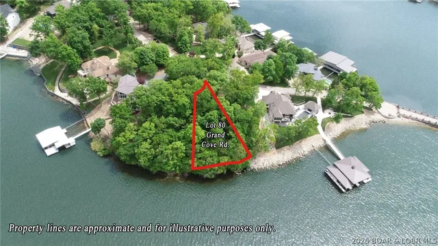 Primary bedroom — Lot 80 Grand Cove Road Sunrise Beach Missouri real estate