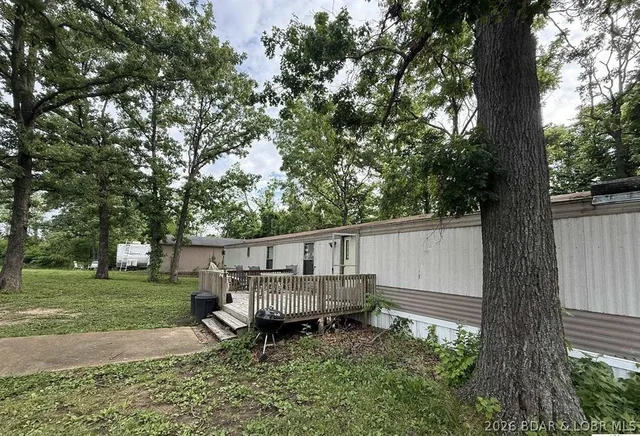 24235 Blueberry Lane, Warsaw MO