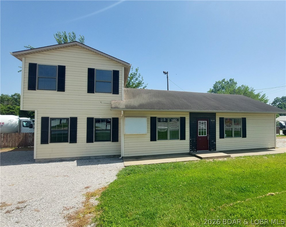939 Main Street, Warsaw MO