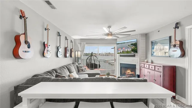 Primary bedroom — 152 Sac Road Sunrise Beach Missouri real estate