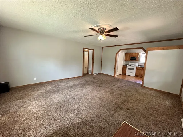 Primary bedroom — 126 W Osage Street Warsaw Missouri real estate