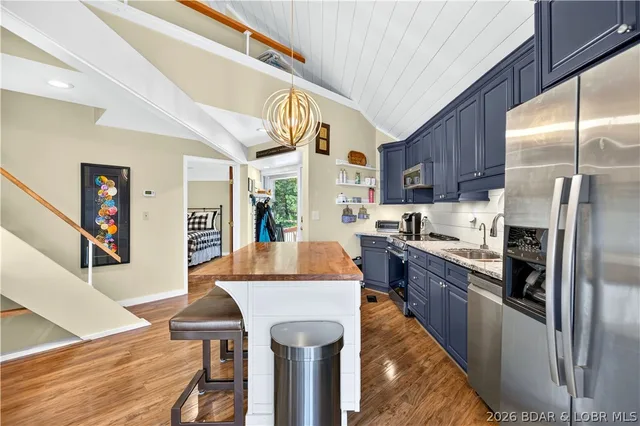 Kitchen — 222 Tree Loft Drive Four Seasons Missouri real estate