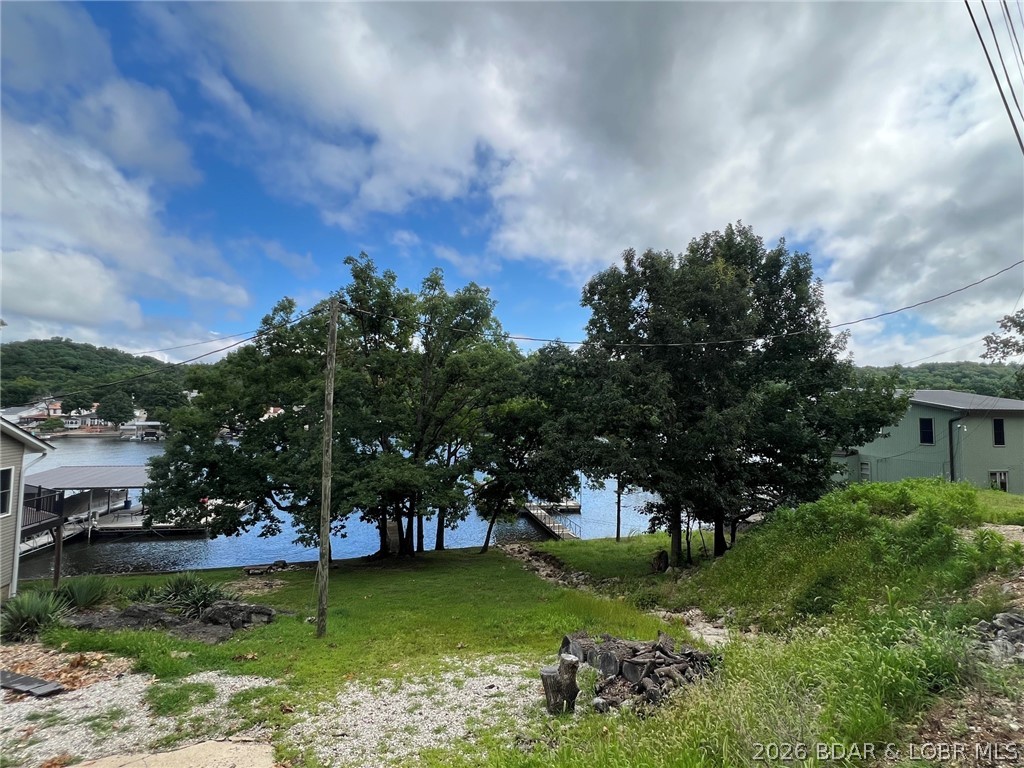 Lot 10 Asbury Lane Sunrise Beach Missouri home for sale listed at $170,000