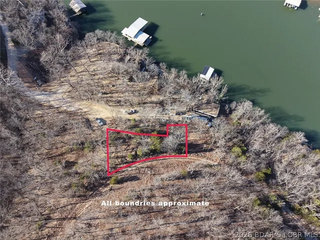Front exterior — Anthony Cove Road Camdenton Missouri real estate