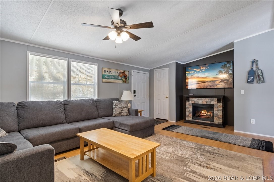 27420 Cross Lane Circle Barnett Missouri 4 bedroom 3 bathroom home for sale listed at $449,000