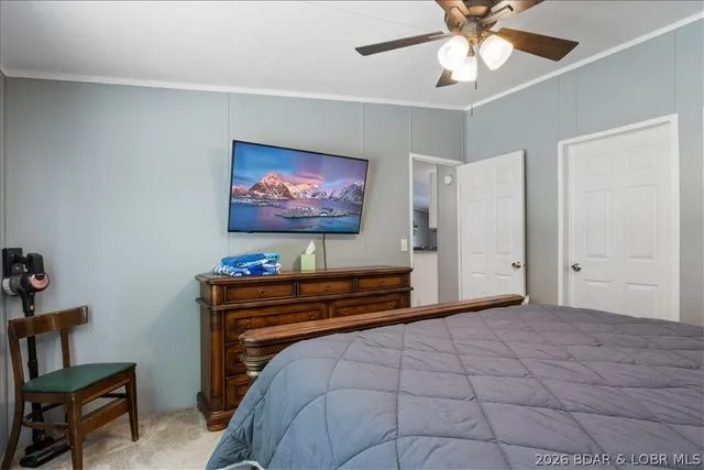 Primary bedroom — 27420 Cross Lane Circle Barnett Missouri real estate
