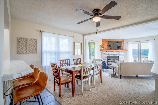 Primary bedroom — 25 Treetop Lane Rocky Mount Missouri real estate