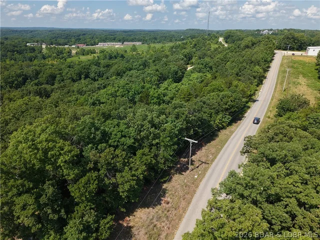 Primary bedroom — Lot 46 Twin Rivers Point Camdenton Missouri real estate